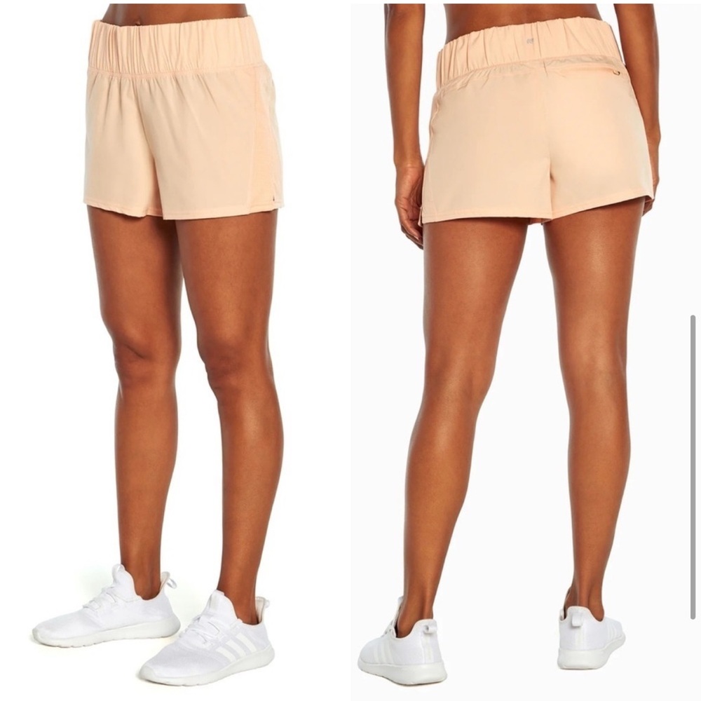 NWT Marika Peach Parfait‎ Athletic Shorts Size Small